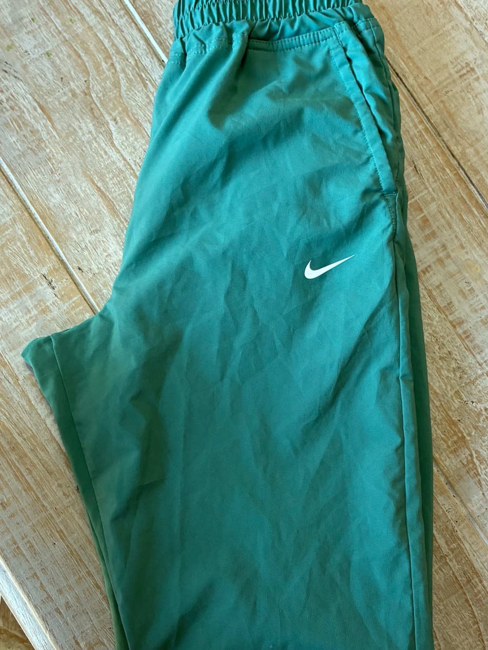 Nike Kids Green Athletic Dri-Fit Jogger Pants - Picture 2 of 3